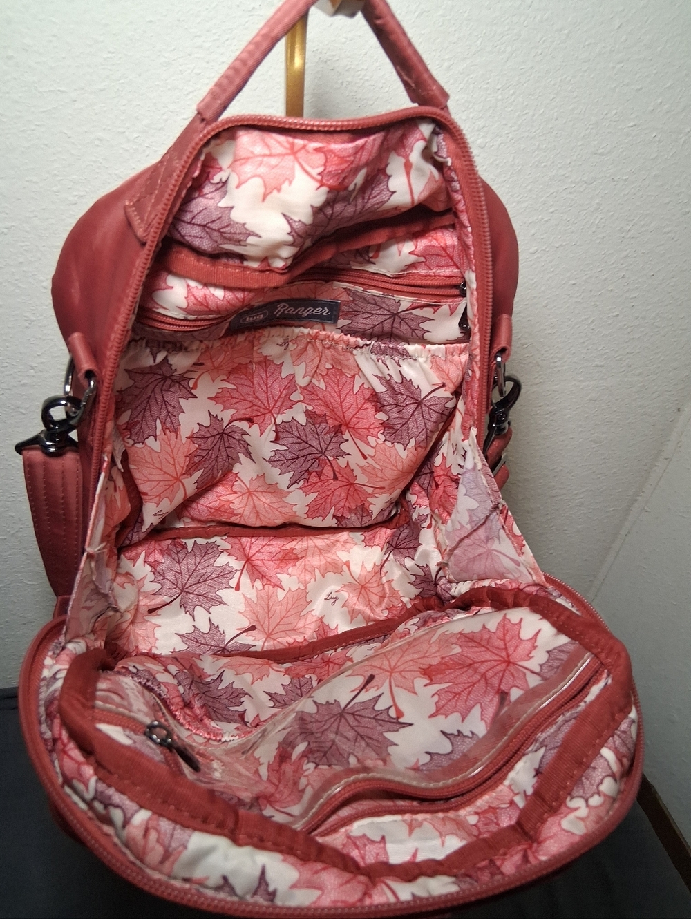 Lug Ranger Small Red Bag - Picture 4 of 9